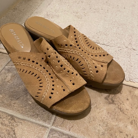 Wedges - Picture 5 of 5